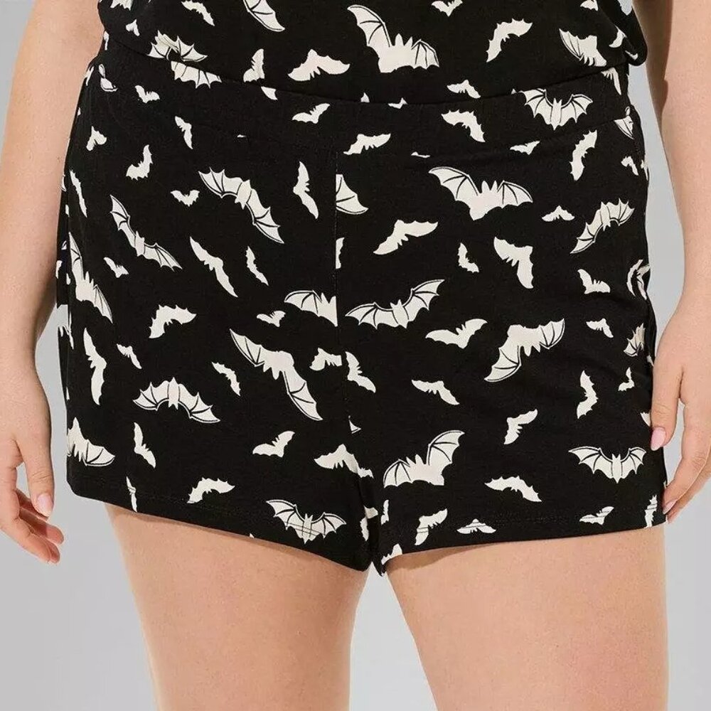 Torrid Super Soft Black Bats Graphic Sleep Shorts